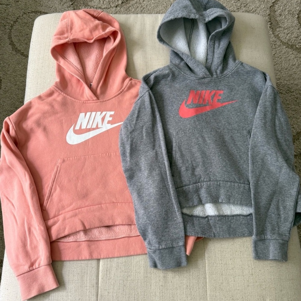 Girl’s Nike Hoodie Bundle SZ M